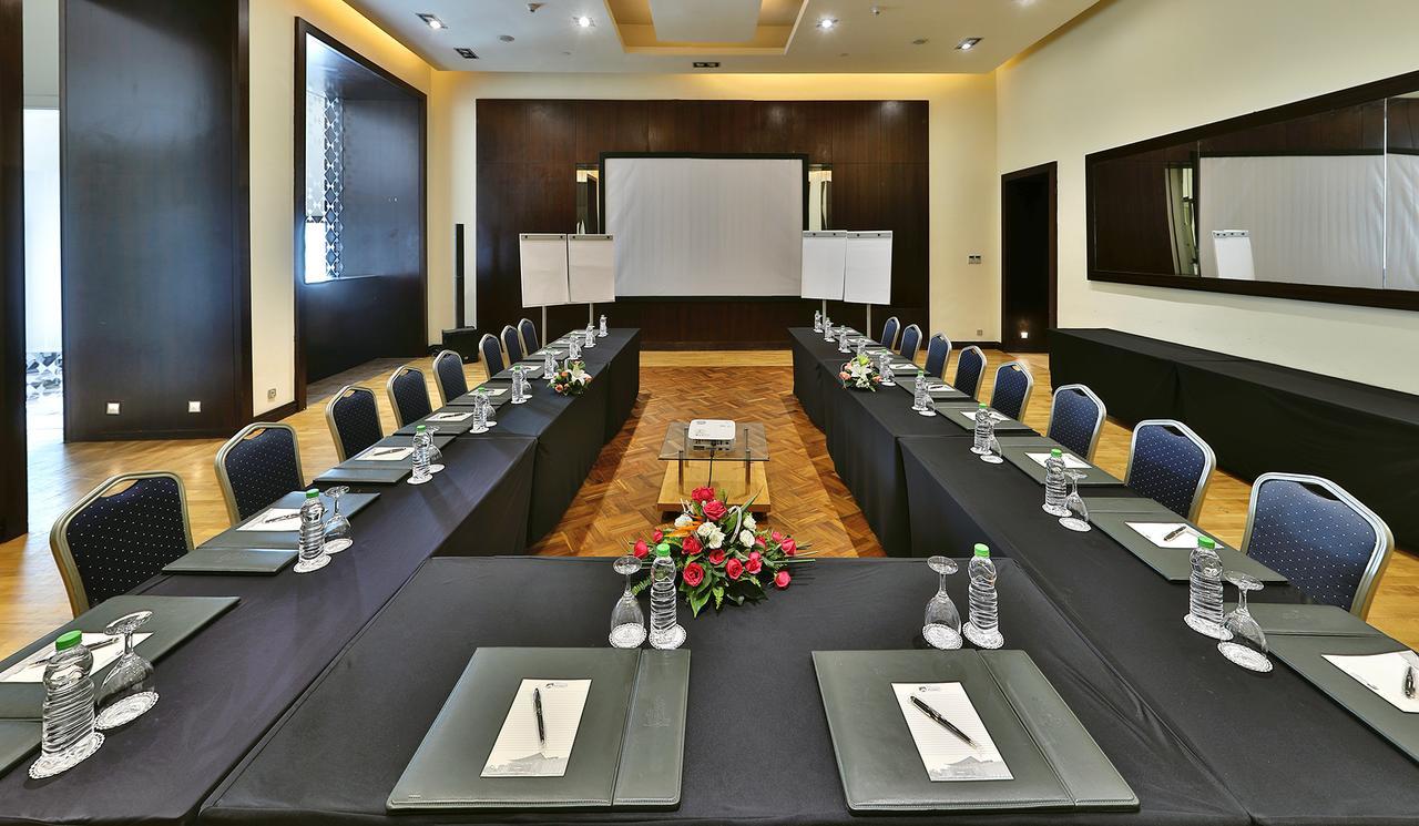 L' Amphitrite Palace Beach Resort & Spa Skhirat Zewnętrze zdjęcie